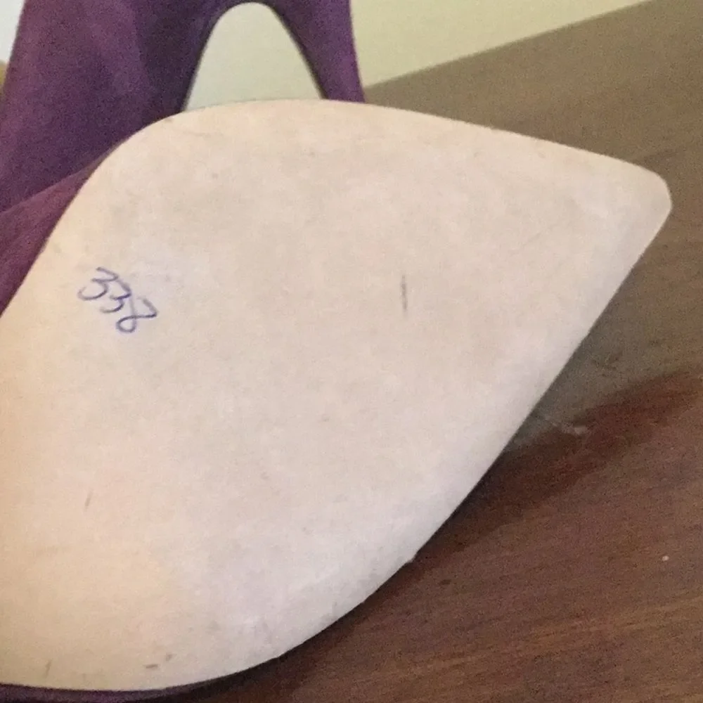 Kate Spade jeweled suede pointed-toe pump … - Picture 8 of 12